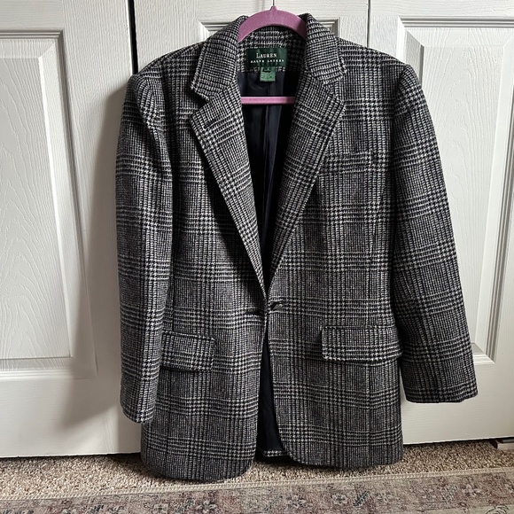 Ralph Lauren Jackets & Blazers - Ralph Lauren 100% Wool Plaid Blazer Size 4